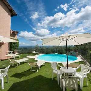 Casa Lari Itália